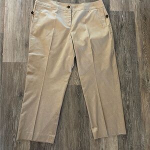 Woman’s Talbots Classic Tailored fit Cropped Pants Sz 16P